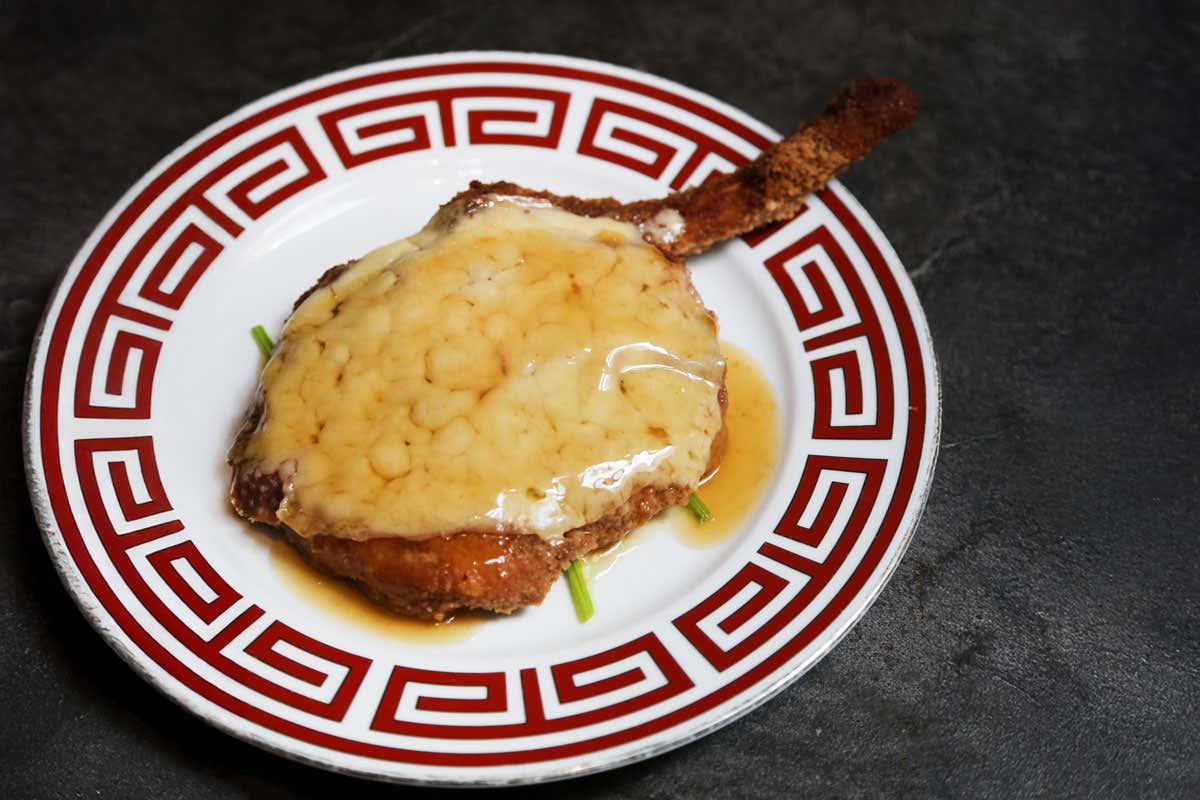 Sapevi che a Bologna puoi mangiare la vera lasagna a sette strati? Ecco dove provare una tra le più iconiche