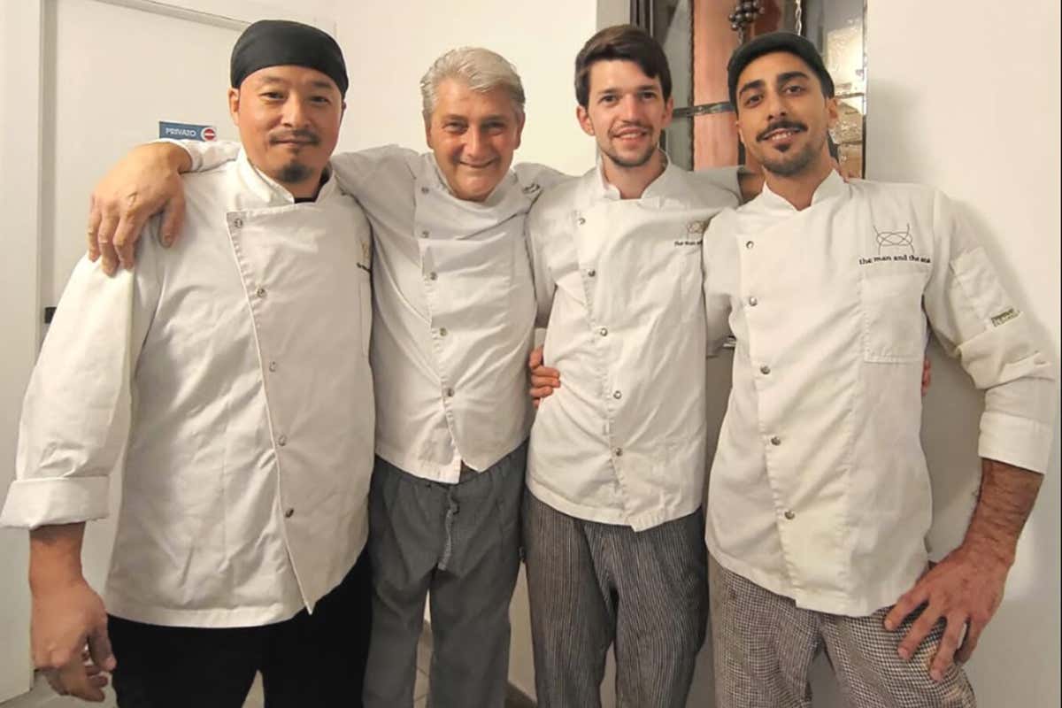 Vittorio Cameli con la sua giovane brigata The man and the sea: cucina di mare nel centro storico di Bologna