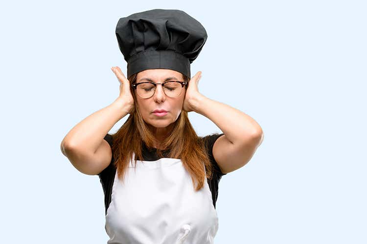 Cuochi in rivolta per le parole della Castelli - Più facile cambiare viceministro che un milione di ristoratori