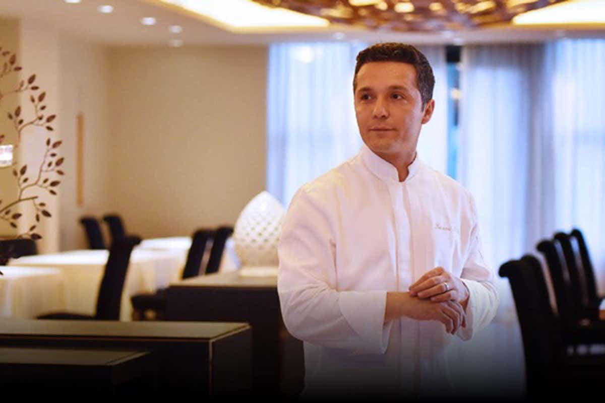 Giovanni Solofra in sala al suo Tre Olivi Giovanni Solofra in sala al suo Tre Olivi