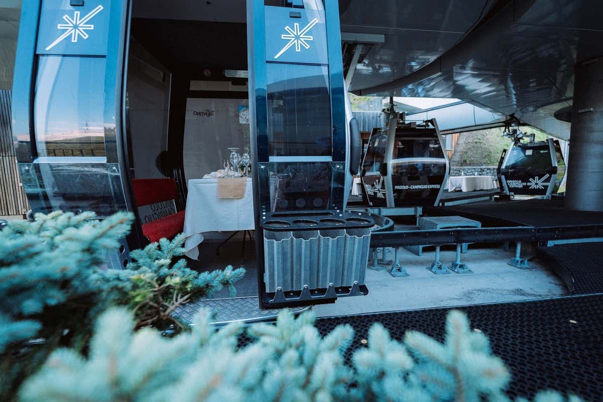 A Madonna di Campiglio si cena... in telecabina