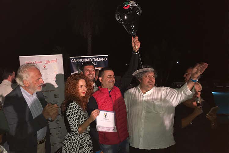 (Salvatore Di Piazza pizzaiolo dell'anno Trionfa al 5&deg; Campionato italiano)