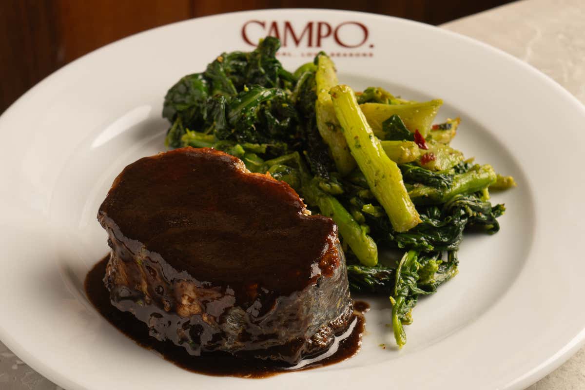 Tomahawk di pecora con puntarelle