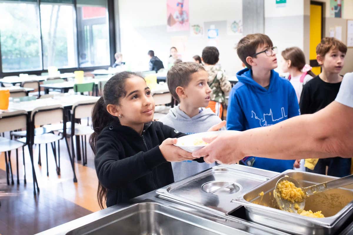 Firenze sceglie ancora Camst e Cirfood: salta la gestione diretta delle mense