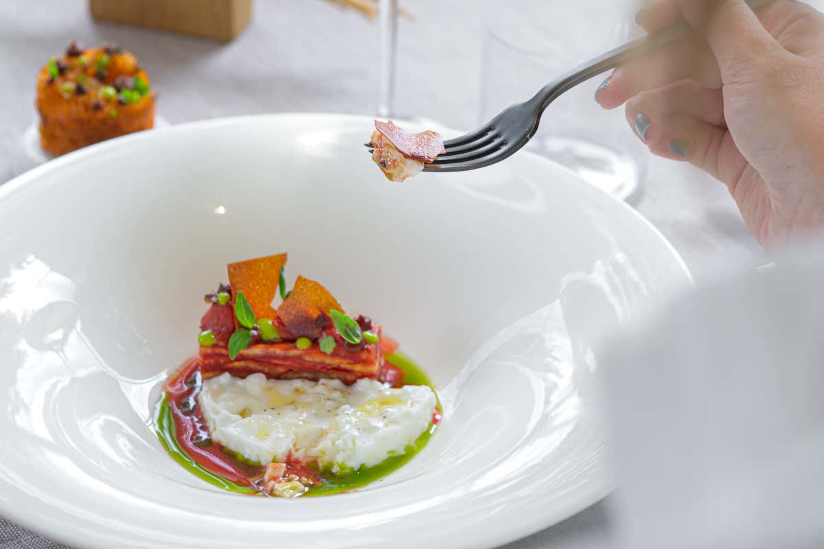 Da una mozzarella sbagliata alla stella Michelin con Cannavacciuolo, la storia di Bertone