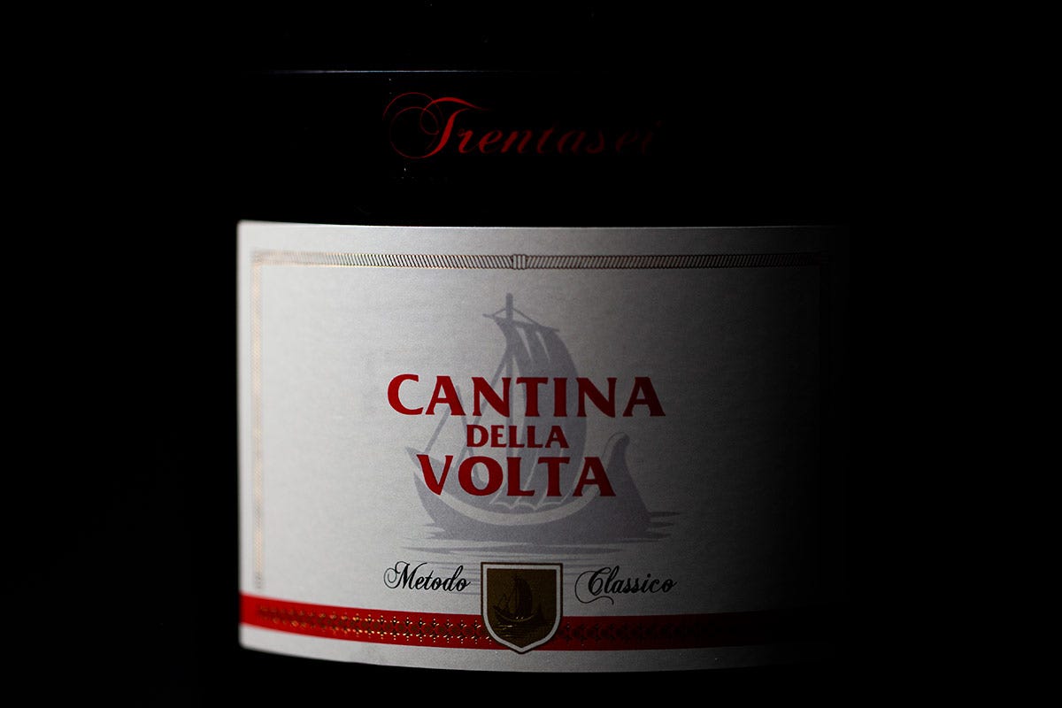 Lambrusco Brut Metodo Classico “Trentasei” Lambrusco, Chardonnay e Pinot nero: le bollicine di Cantina della Volta