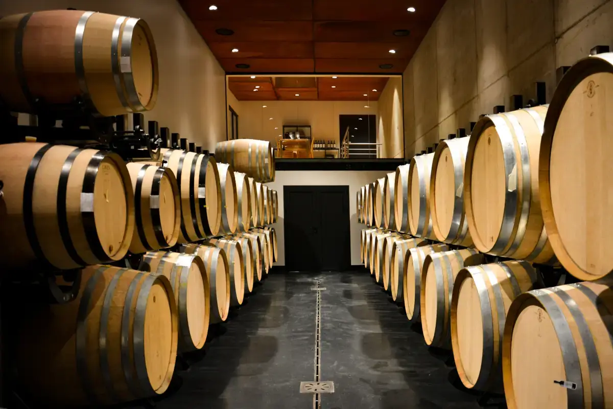 Cantina La Nascosta Orcia Doc, tradizione ed alta enologia tra le colline senesi