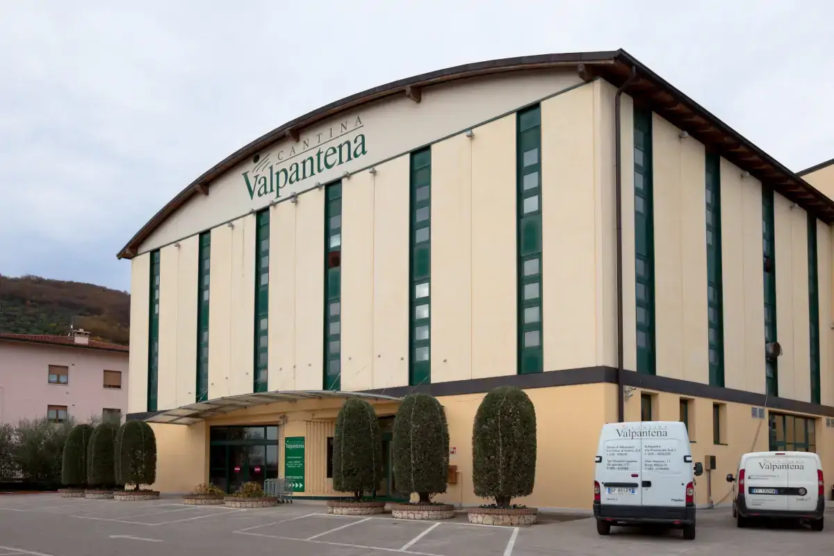 Cantina Valpantena e Cantina di Custoza: approvata la fusione