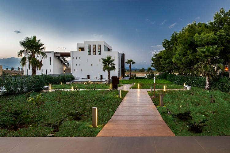 Cantine Pellegrino ripartono in tutta sicurezza - Cantine Pellegrino, da 140 anni l’eccellenza del vino sicilianoCantine Pellegrino riaprono le porte per brindare ai loro 140 anni di vino Cantine Pellegrino ripartono in tutta sicurezza - Cantine Pellegrino riaprono le porte per brindare ai loro 140 anni di vino