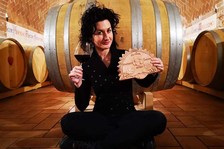Emanuela Tamburini - Riaprono le cantine toscane Vendemmia tra visite e picnic