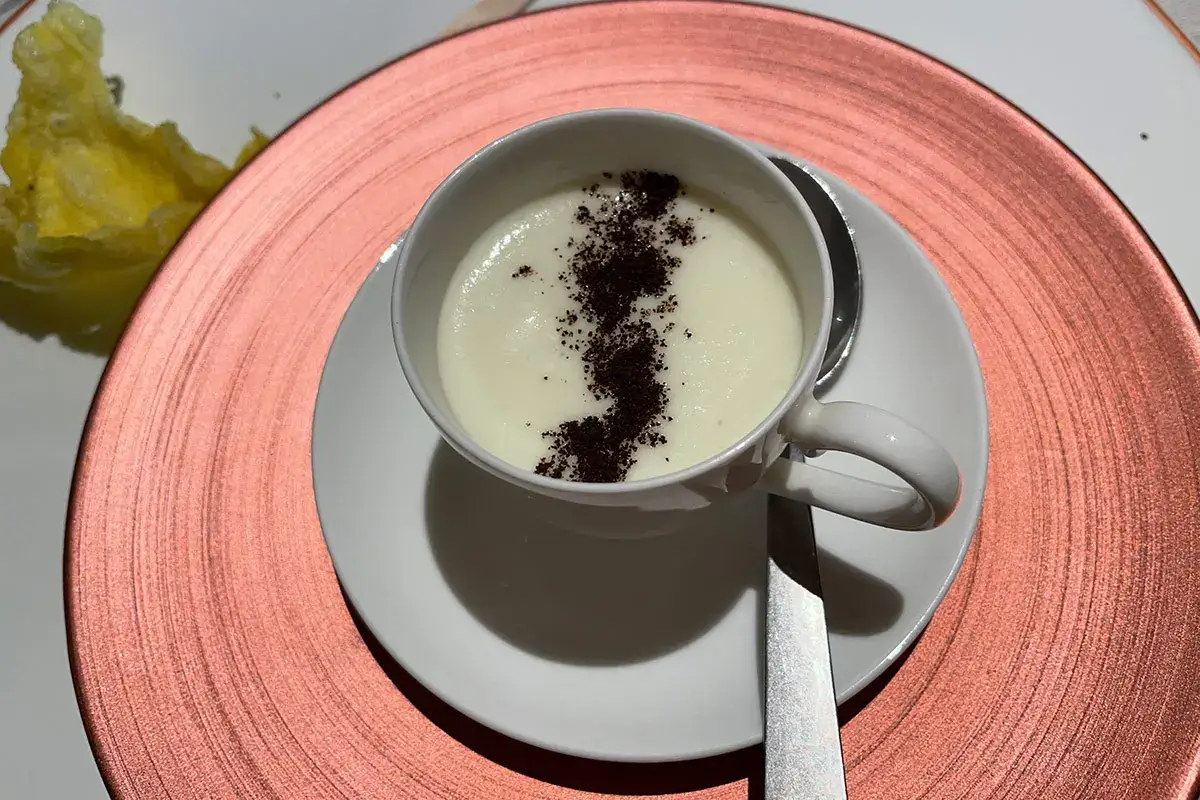 Dall'hotel alla Loge sui campi da sci, [Le Massif vince anche grazie all'alta cucina]