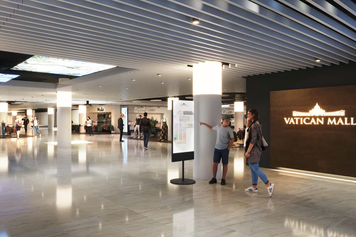 L‘interno del Caput Mundi Inaugurato il nuovo centro commerciale