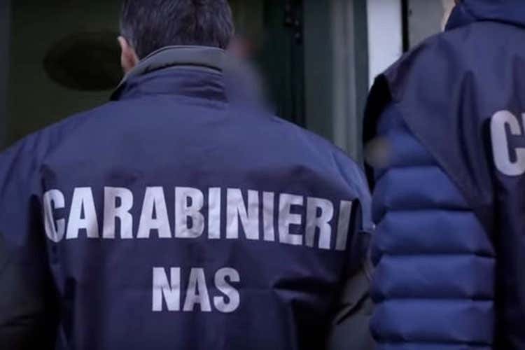 Scarsa igiene e prodotti non tracciati: multe in bar e ristoranti di Marzamemi