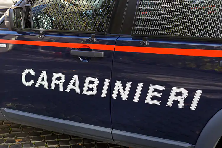 Caporalato: 5 arresti nel Foggiano Caporalato nel Foggiano, braccianti pagati 4 euro all&rsquo;ora: 5 arresti