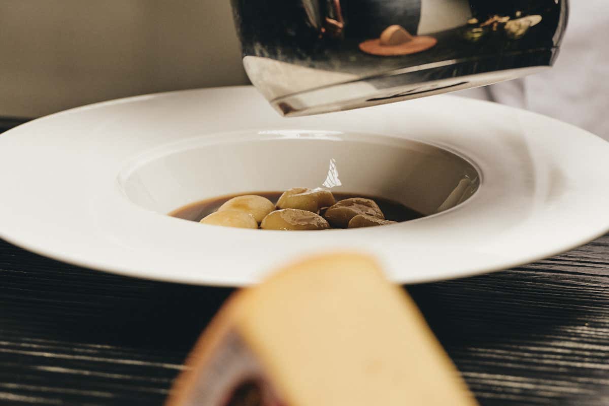 Scopri i sei formaggi svizzeri d'eccellenza protagonisti di &ldquo;&nbsp; che Svizzeri&rdquo;