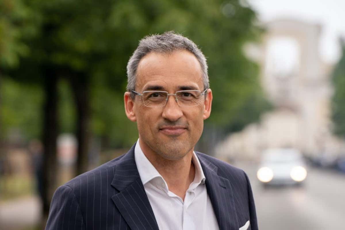 Caravaggio a tavola: quando il chiaroscuro diventa esperienza di gusto Caravaggio a tavola: quando il chiaroscuro diventa esperienza di gusto