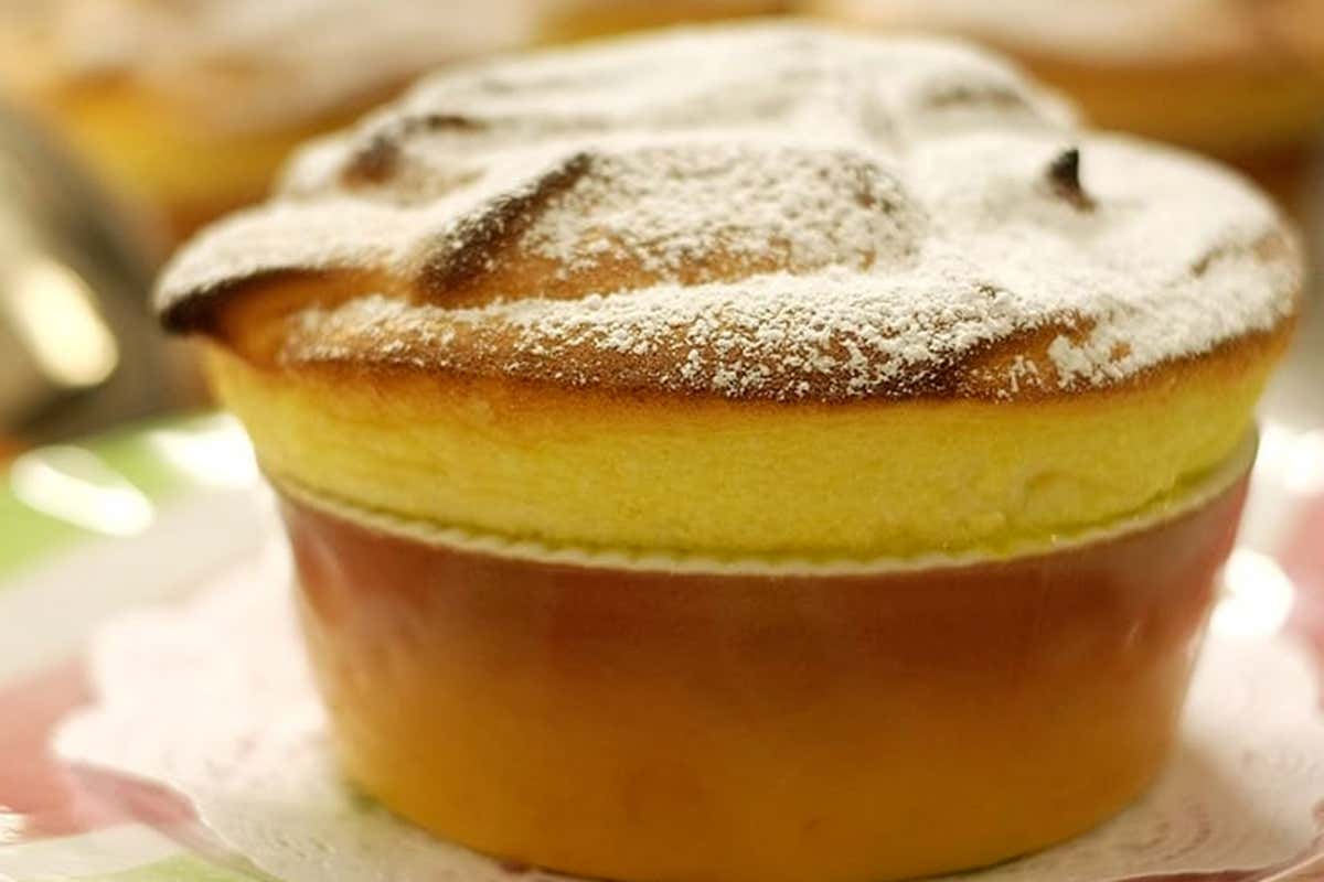 Il Sole nel Piatto de La Caravella La torta scompare dai ristoranti. I clienti preferiscono la piccola pasticceria Il Sole nel Piatto de La Caravella La torta scompare dai ristoranti. I clienti preferiscono la piccola pasticceria