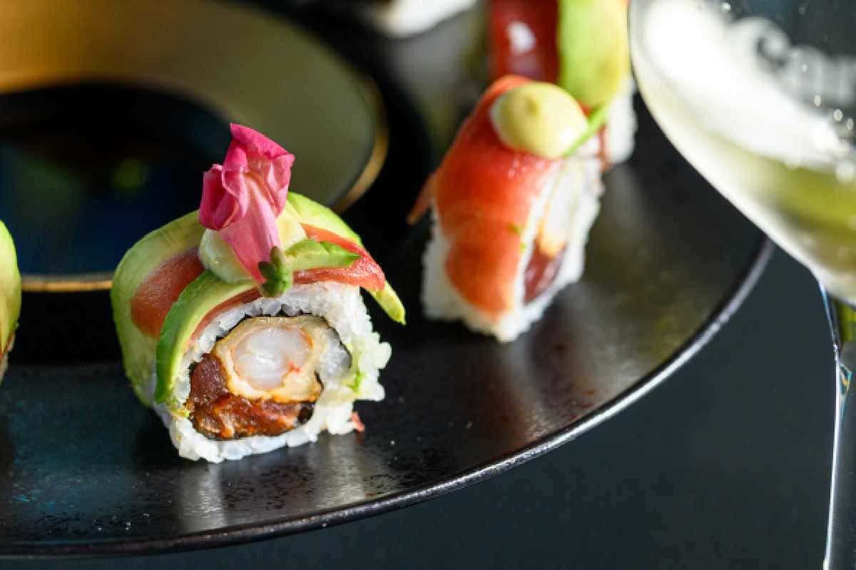 A Milano sbarca Carino Nikkei, la dark kitchen nikkei per delivery e take away