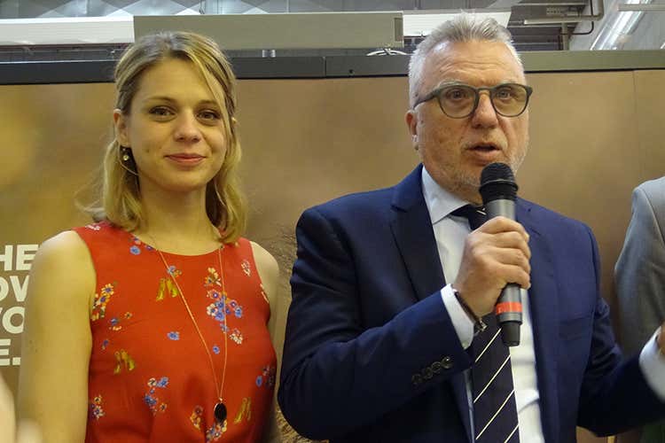 Carlotta Mastella Allegrini e Giancarlo Mastella - Allegrini sceglie la biodiversit&agrave; Nuova etichetta artistica per La Grola