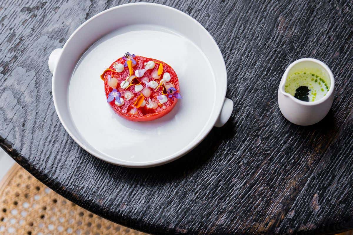 La cucina di Carmine Cinque, a Parigi tra Mediterraneo e materia prima