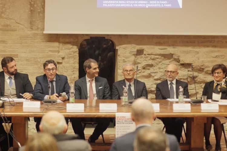 Ottant’anni di riso Carnaroli: il sapore della storia e il peso del presente Ottant’anni di riso Carnaroli: il sapore della storia e il peso del presente