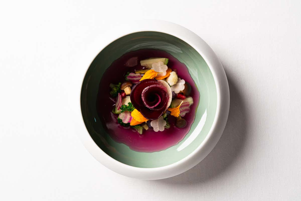 I Carracci, una cucina giovane ed elegante immersa nell'arte a Bologna