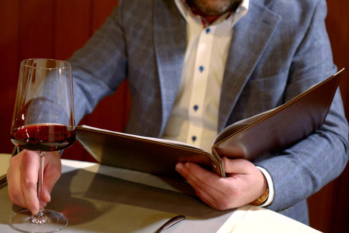 Come prende vita una carta dei vini? Lo spiega uno dei migliori sommelier del mondo