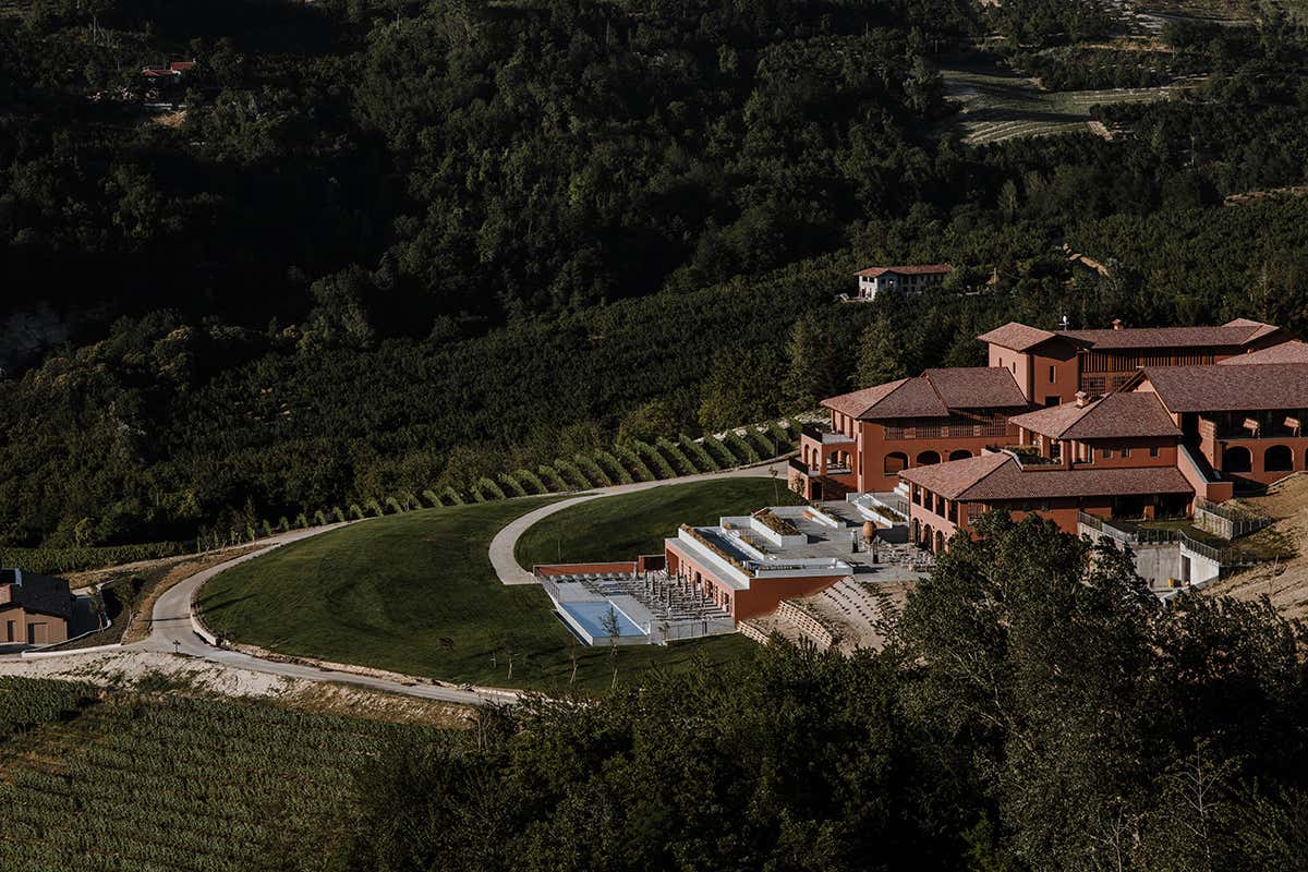 Casa Di Langa, nuovo boutique hotel di lusso sostenibile Tra lusso e sostenibilità: ecco il nuovo Casa di Langa