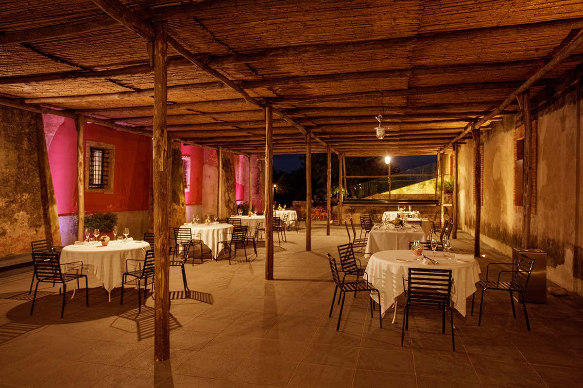 [[Casa Coloni]], atmosfera da fiaba a Paestum