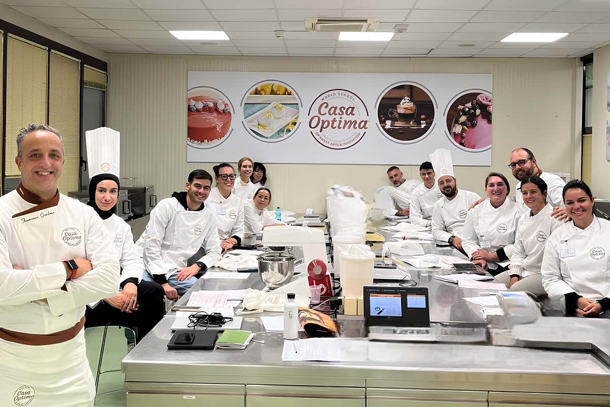 Gelateria e pasticceria: la formazione internazionale di Casa Optima compie 20 anni Gelateria e pasticceria: la formazione internazionale di Casa Optima compie 20 anni