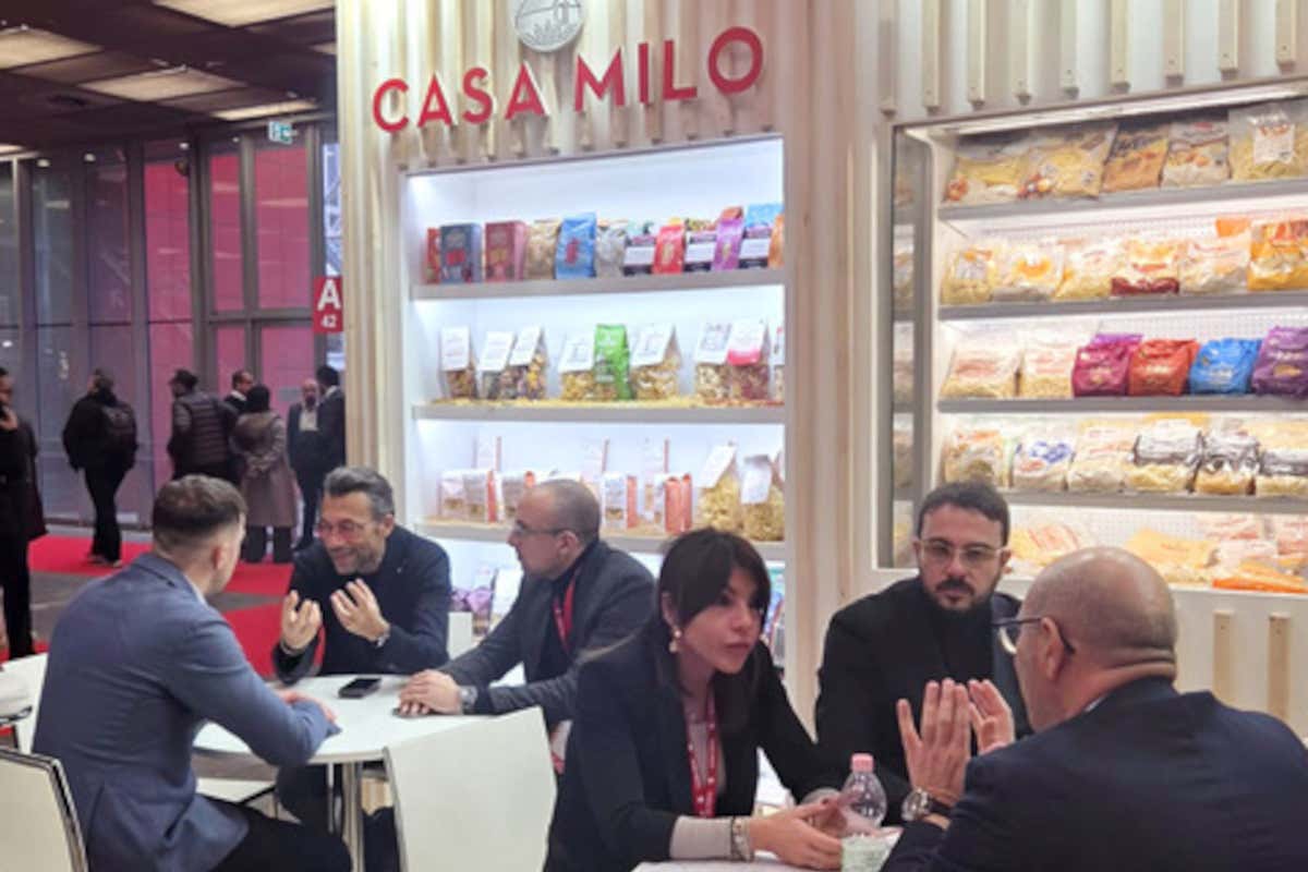 Lo stand del Gruppo Milo a Marca, a Bologna Gruppo Milo chiude il 2025 con crescita e leadership nella Private Label
