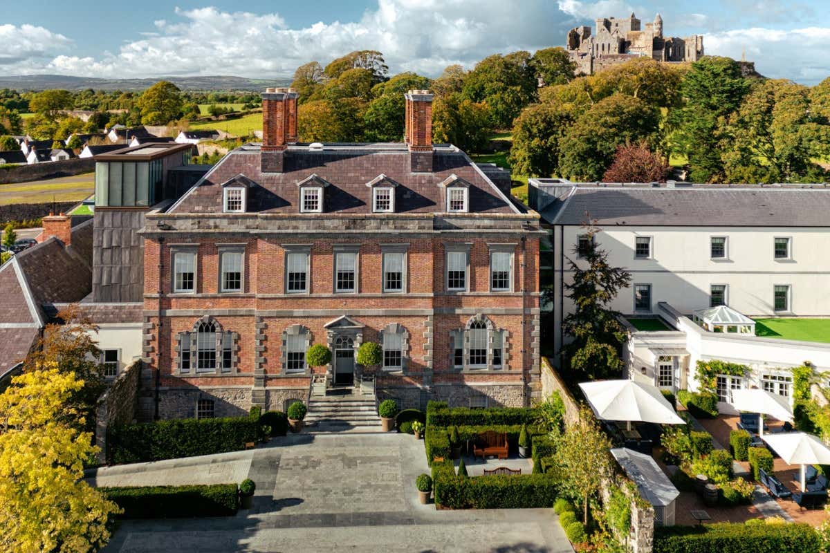 Alla scoperta dell'Irlanda fra tradizioni, buon cibo e soggiorni lussuosi