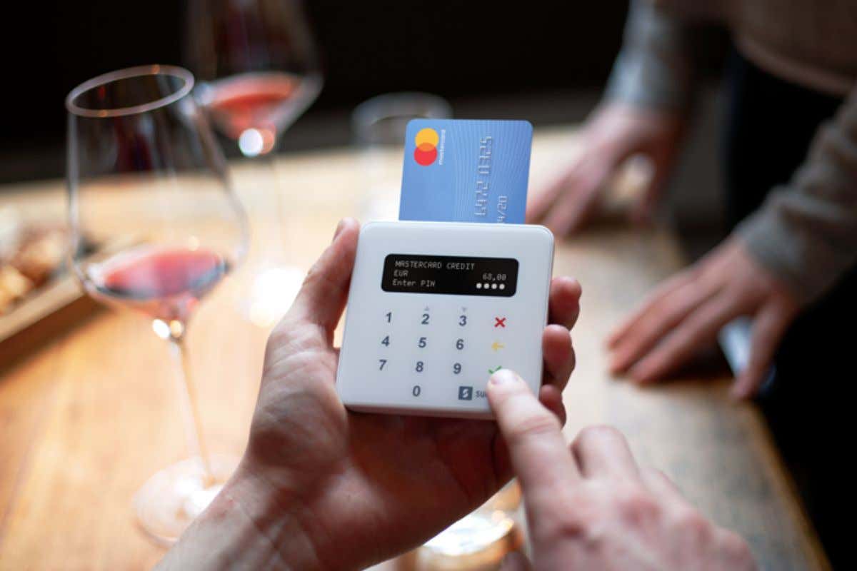 Cena, il trend è di anticiparla. Aumentano i pagamenti digitali fra le 18 e le 21 