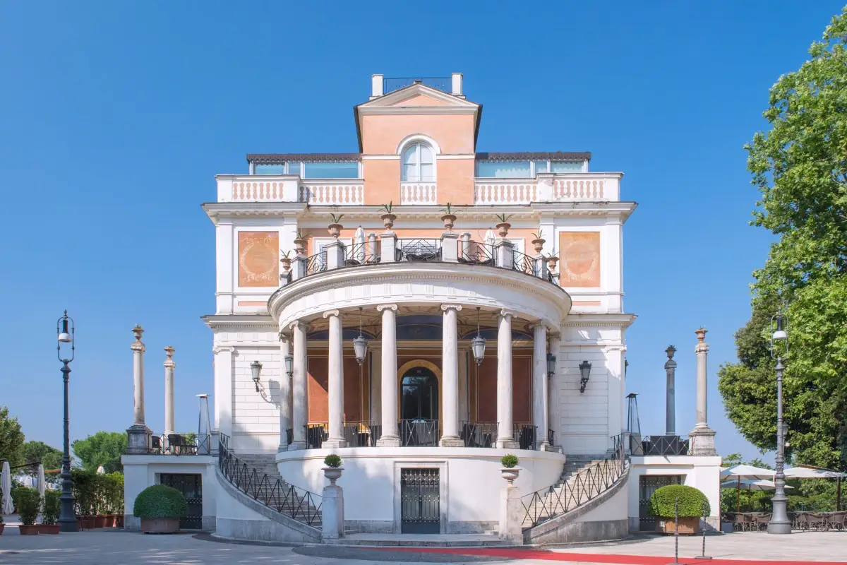 Giuseppe Di Iorio a Casina Valadier per eventi e matrimoni d'eccellenza