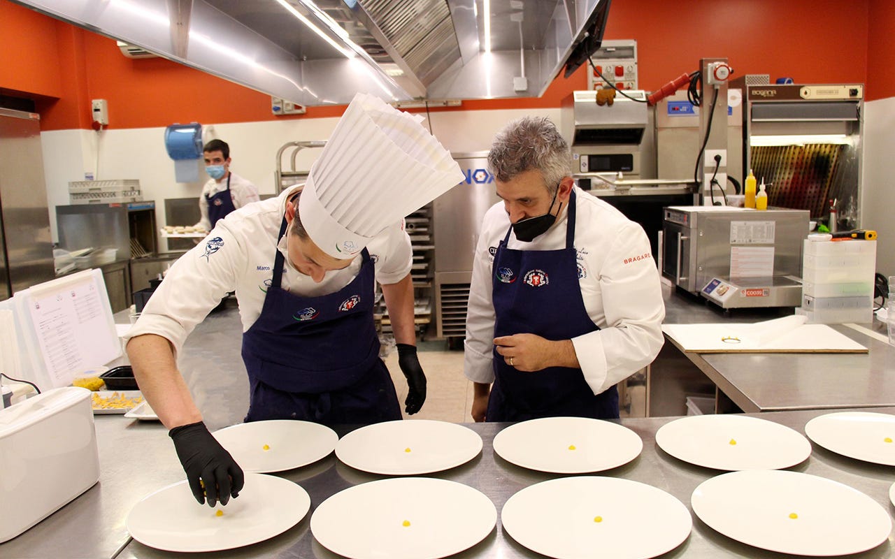 La Nazionale cuochi italiani si mette alla prova prima del Globa Chefs Challenge 2021 La Nazionale cuochi sceglie Cast per preparasi alle prossime sfide