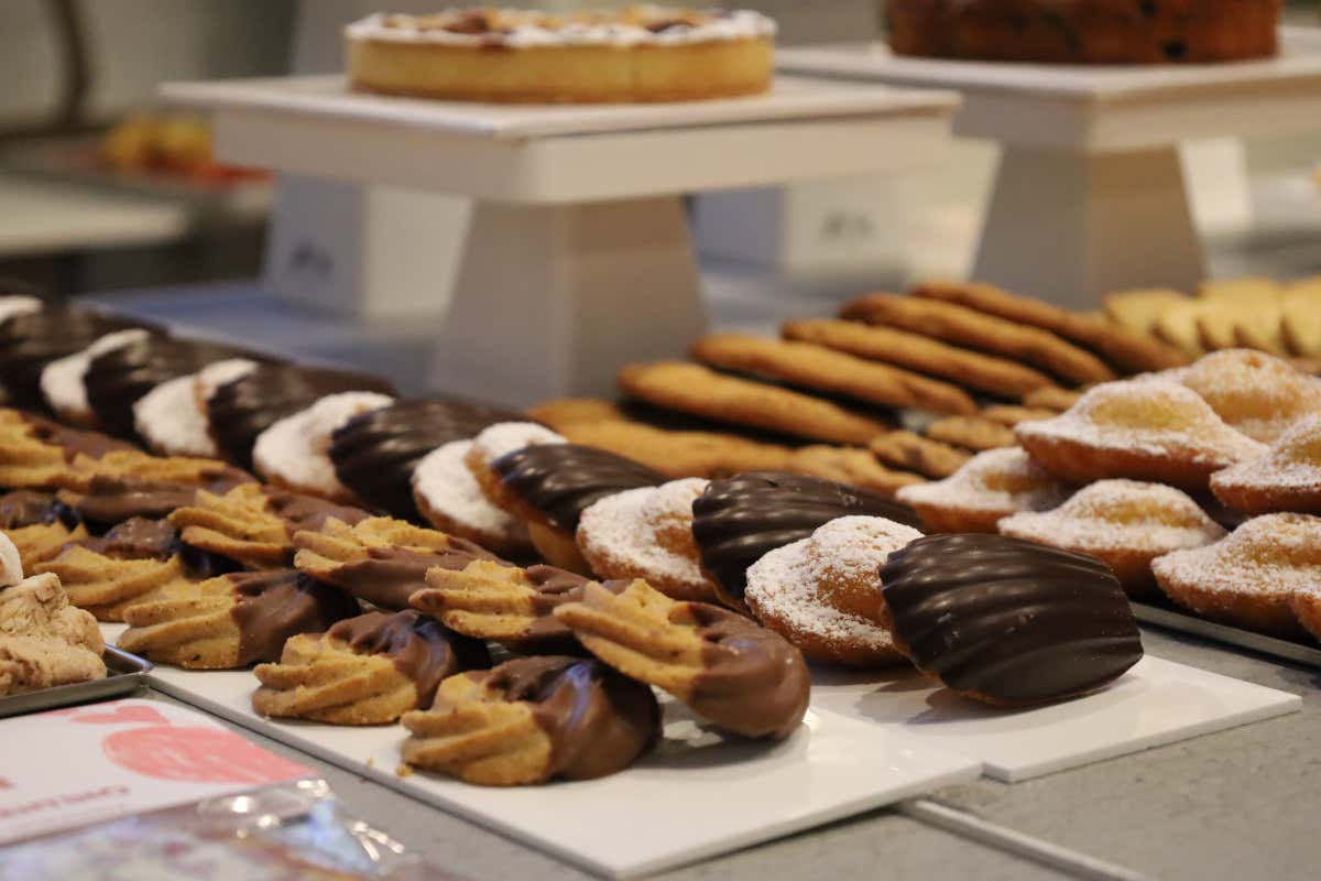 Dal laboratorio allo scaffale, la biscotteria professionale di Stefano Laghi Dal laboratorio allo scaffale, la biscotteria professionale di Stefano Laghi