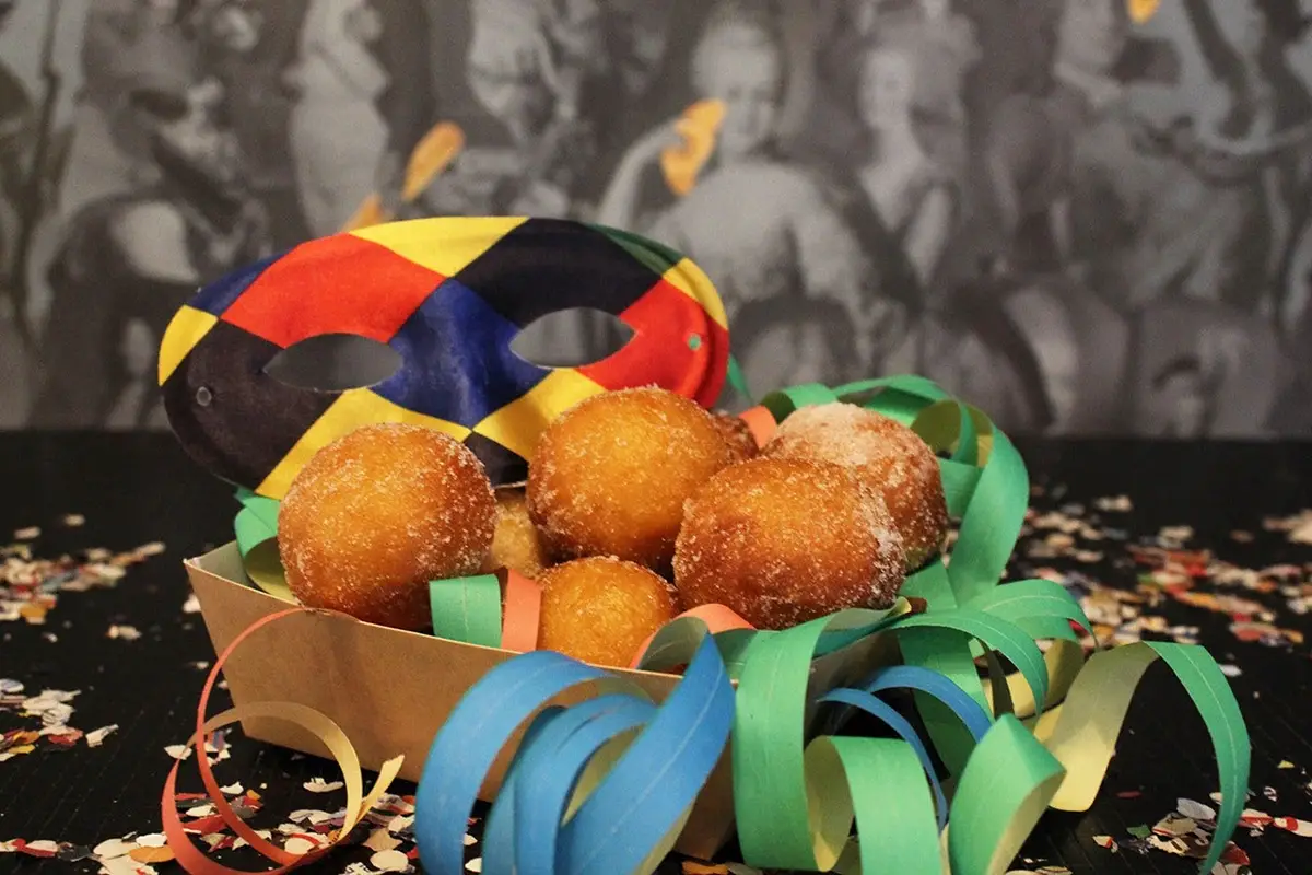 Dolci di carnevale a Milano: le Bugne di &Eacute;galit&eacute; e le chiacchiere di Peck