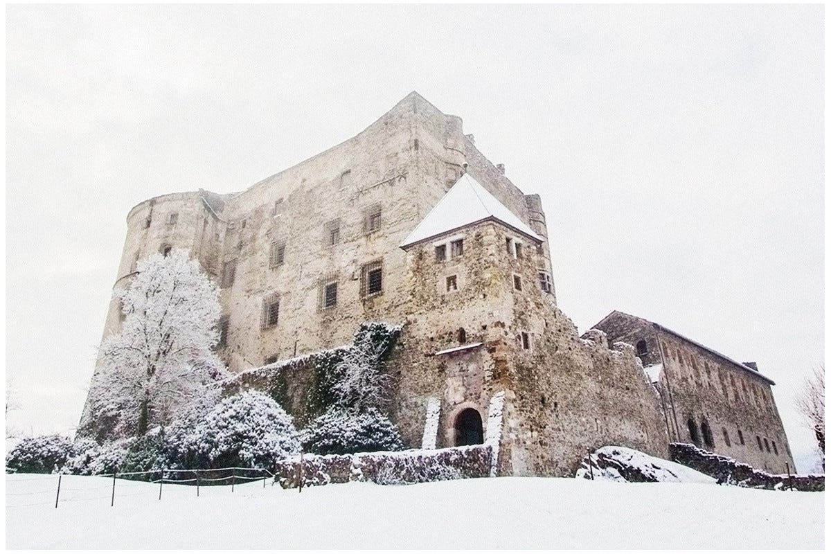 Castel Pergine sotto la neve Due giovani cuochi per il rilancio di Castel Pergine