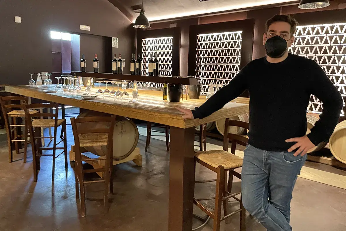 Castelfalfi, la Toscana in bottiglia. Vino e olio 100% biologici