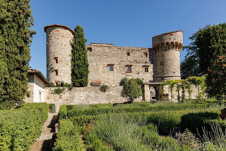 Il Castello di Meleto - Il Catello di Meleto lancia Progetto Cru: tre vitigni sugli scudi