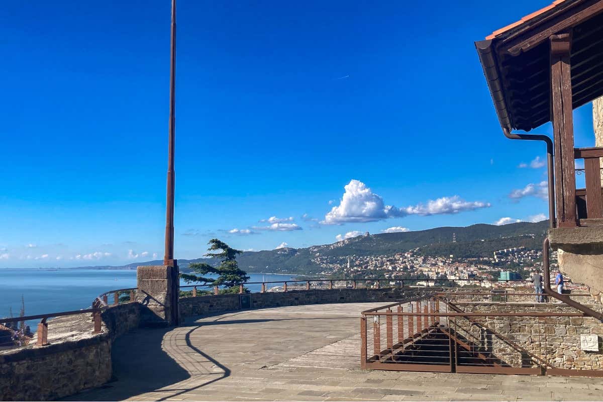 Castello di San Giusto a Trieste  Il Castello di San Giusto ospita il primo festival dei vini ambrati