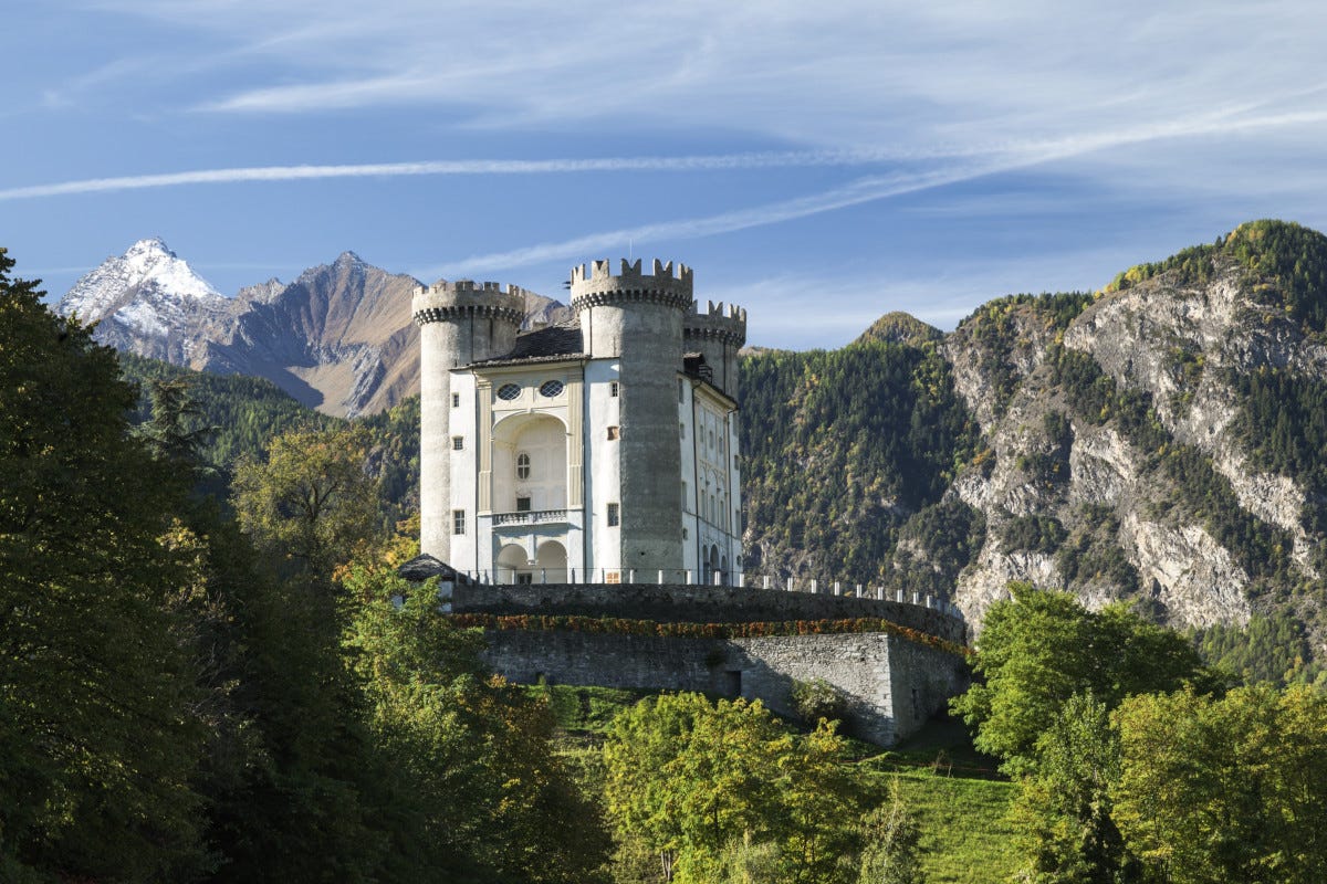 Il Castello di Aymaville Valle d'Aosta terra di vino e di castelli da scoprire