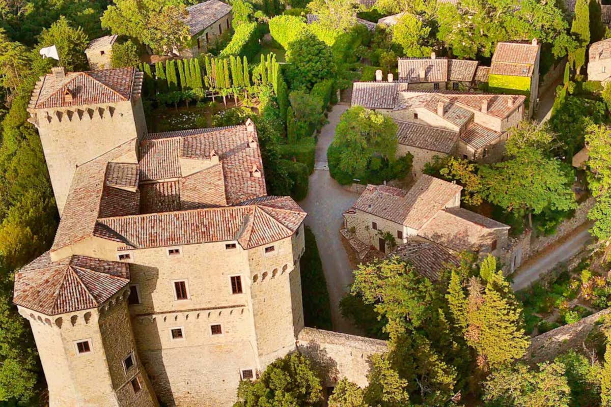 Nel ristorante del castello di Fighine, dove Heinz Beck ha acceso una stella Nel ristorante del castello di Fighine, dove Heinz Beck ha acceso una stella