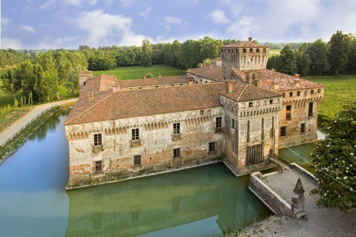 Il Castello di Padernello in ristrutturazione: diventerà un albergo
