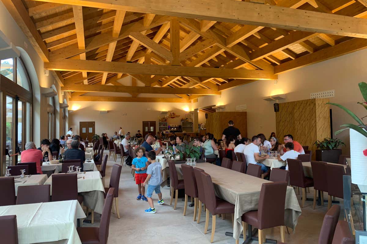 La sala interna de Il Castoro  Il Castoro di Preci, il tartufo di qualità per tutte le tasche