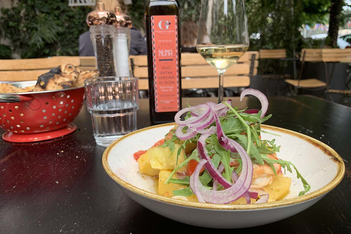 Catalana di gamberoni Numa, la giostra gastronomica di Davide Cianetti che sa di Roma