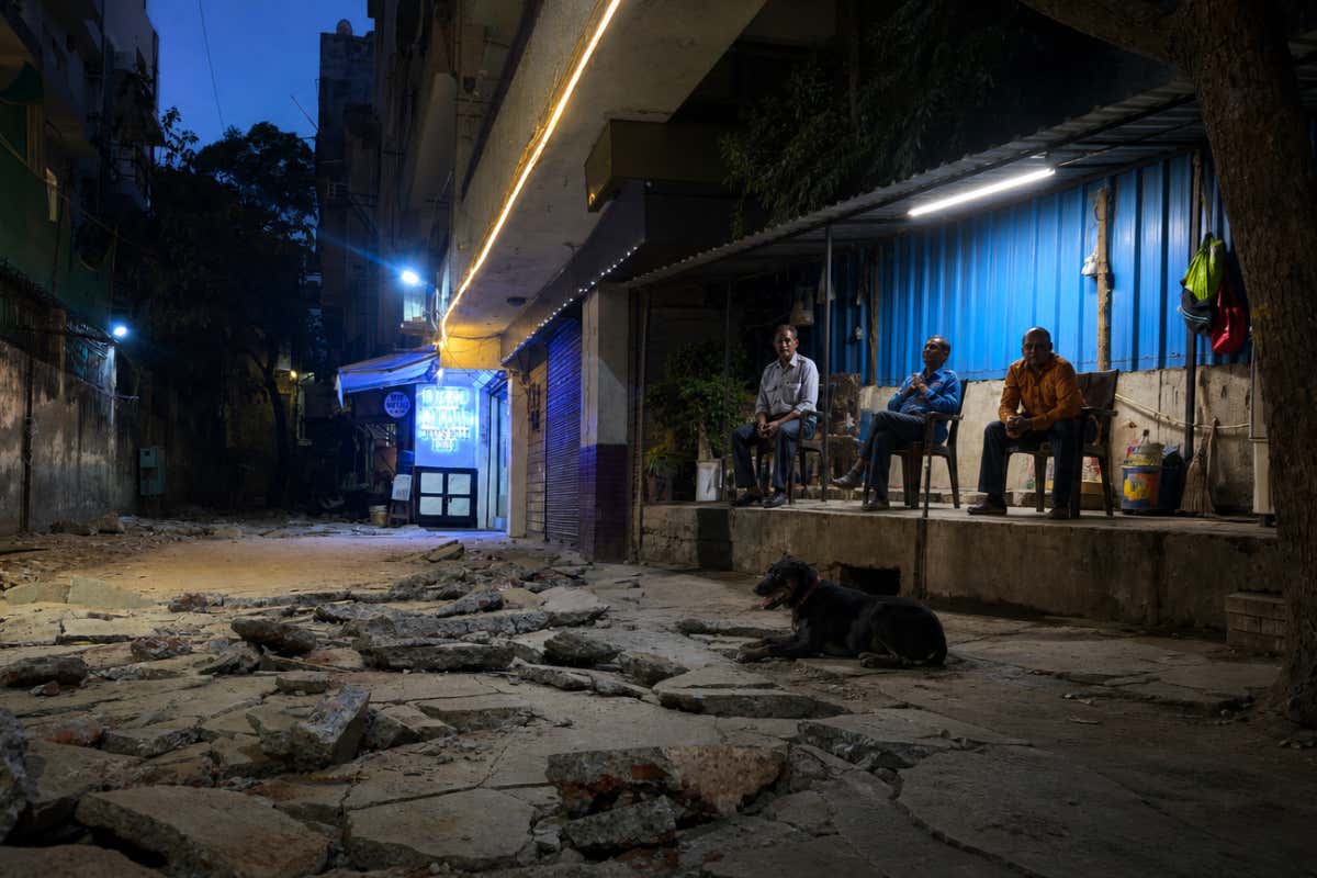 Per una donna sola camminare a Delhi di notte può essere pericoloso