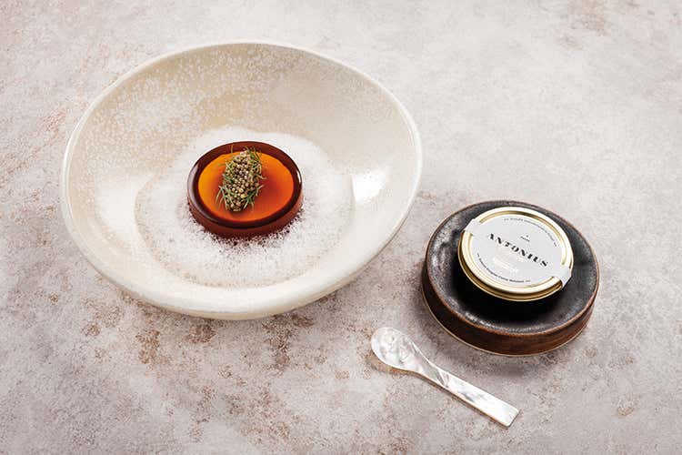 Variet&agrave; bianca (Caviale Oscietra) (Il caviale fresco polacco &egrave; arrivato in Italia)