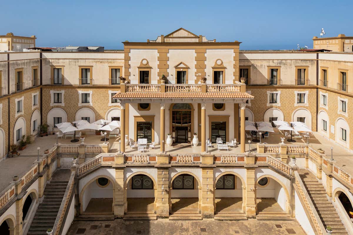 Baglio Basile a Petrosino, Trapani CDSHotels: tre nuovi hotel sul mare in Sicilia e Calabria aprono nel 2026