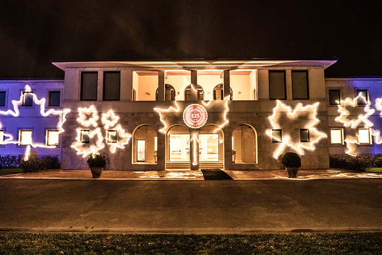 (Per i 125 anni di Cecchi tre declinazioni di Chianti Classico)